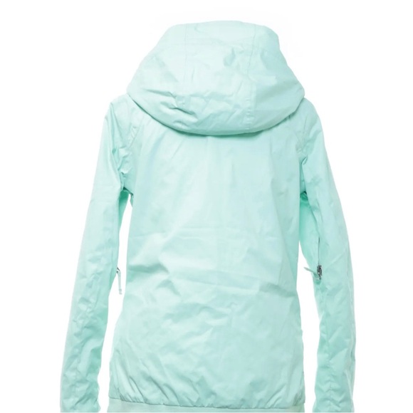 Snow coat - Picture 6 of 9